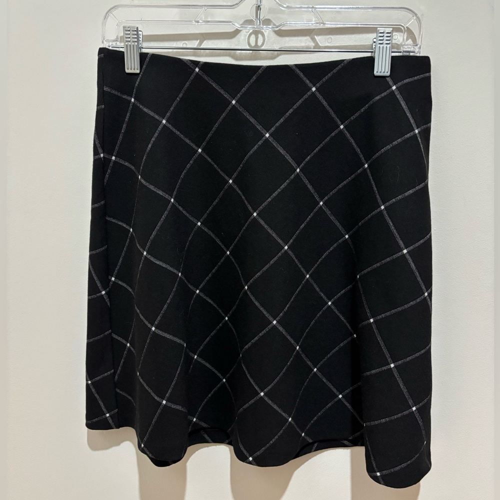 Loft Black and White Check A-line skirt with elastics band and thick material